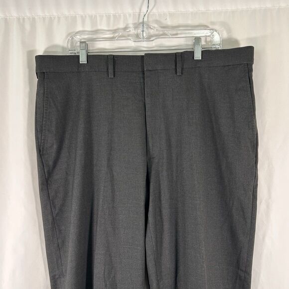 Johnston Murphy Dress Pants Men's 38x30 Grey Regular Fit Stretch Waist - Picture 2 of 9